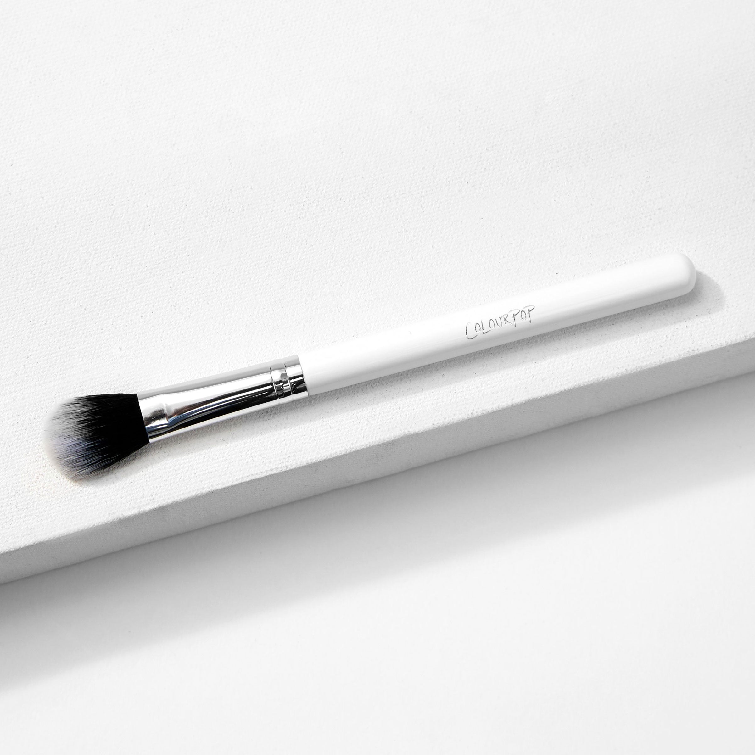 Small Fluff Brush - Image 2